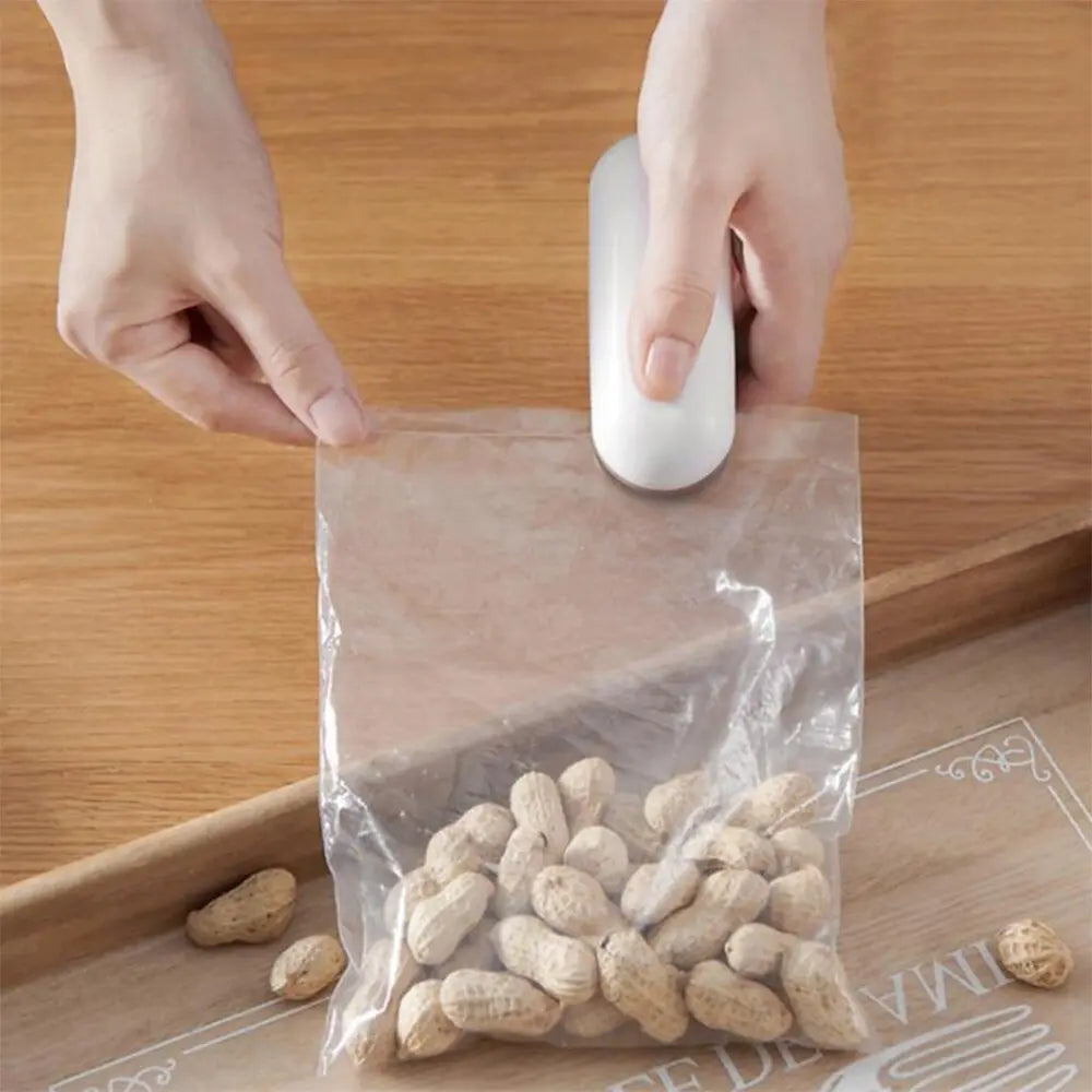 Mini Food Sealer Handheld Heat Vacuum Sealer Hemviro